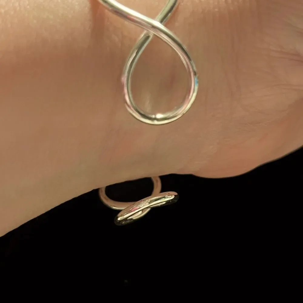 Silver-Tone Spiral Wave Design Cuff Bracelet Minimalist Simple